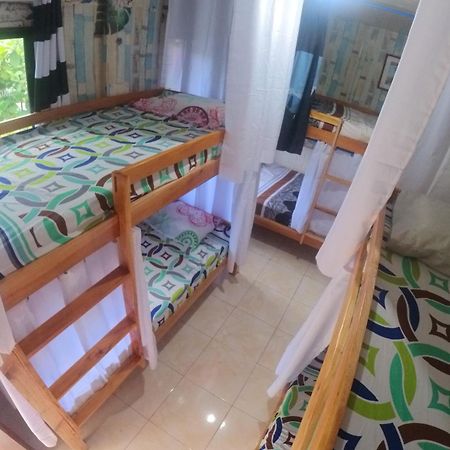 Home Sweetie Homestay & Bunkbeds 莫阿尔博阿 外观 照片